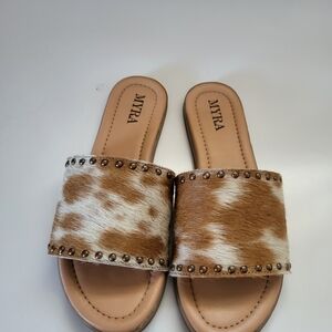 Myra Bag Tan and White Cowhide Slide Sandals